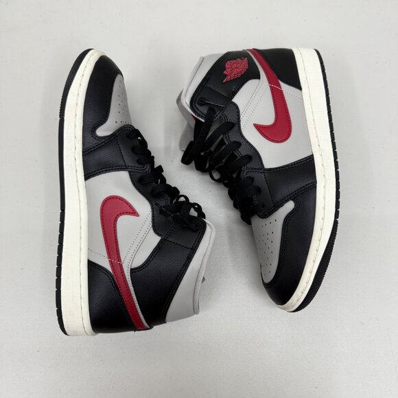 Nike Jordan 1 Mid Black College Grey Gym Red Sneakers Shoes BQ6472-060 Womens 10 - Picture 6 of 8